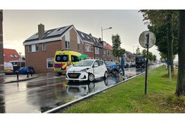 Auto’s botsen op elkaar op N250 met file tot gevolg