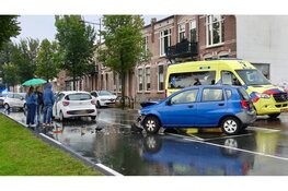 Auto’s botsen op elkaar op N250 met file tot gevolg
