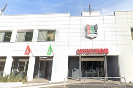 Matig AZ is ongeslagen status kwijt na verlies bij NEC