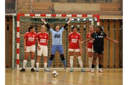 Zeemacht-vrouwen niet opgewassen tegen Os Lusitanos