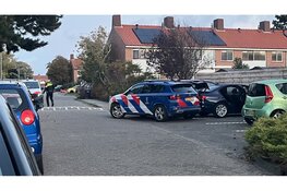 Auto doorzocht en in beslag genomen door politie in Den Helder