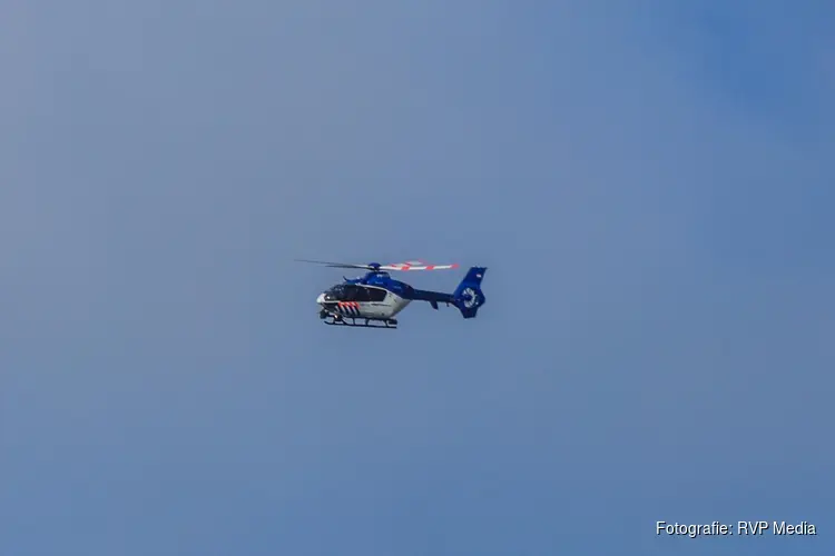 Politie start grootschalige zoektocht naar actieve nepagent in Den Helder