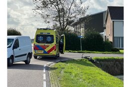 Fietser zwaargewond na aanrijding in Den Helder, traumateam ter plaatse