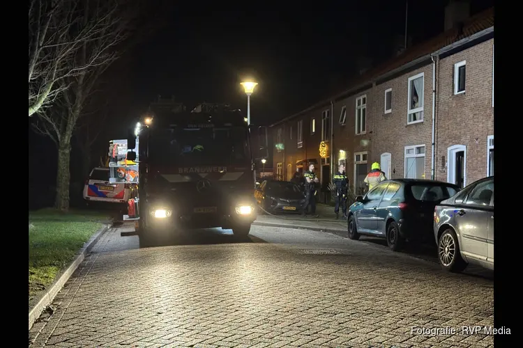 Bewoner ontdekt brand in schuur