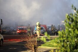 Veel schade na grote brand in woning in Den Helder
