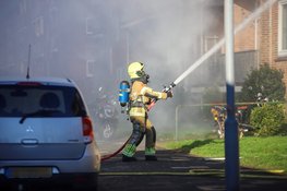 Veel schade na grote brand in woning in Den Helder