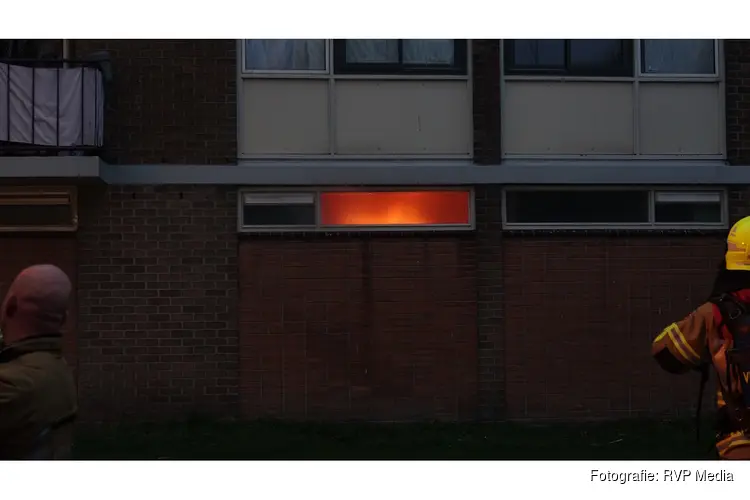 Brand in opslagruimte van flat