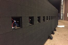 Hoe kunststof maatwerk bedrijven helpt bij de inzet van LED-schermen voor buiten