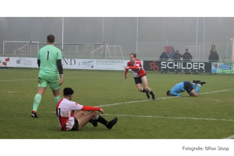 FC Den Helder krijgt er zeven om de oren in één helft