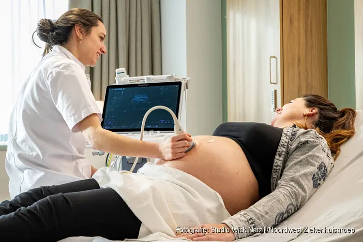 Veiliger en beter samenwerken rondom zwangerschap en geboorte met Babyconnect:  'Als informatie klopt, ontstaat er ruimte voor echte zorg.'