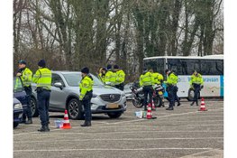 Grote controle met politie en belastingdienst in Den Helder