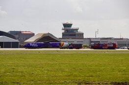 Grote oefening met neergestort vliegtuig op vliegveld Den Helder