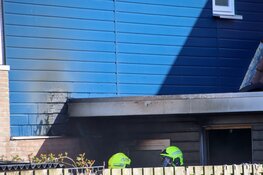 Brand zorgt voor schade aan woning in Julianadorp