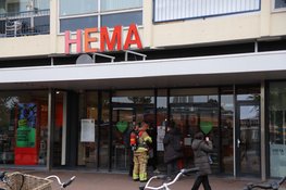 Opnieuw brandlucht bij HEMA aan de Beatrixstraat in Den Helder