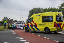 Zwaargewonde bij ongeval tussen driewielscooter en auto in Den Helder