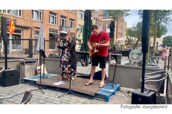 Juttersmarkten Den Helder 2026, tien zomerse dinsdagen vol markt, sfeer, muziek en beleving