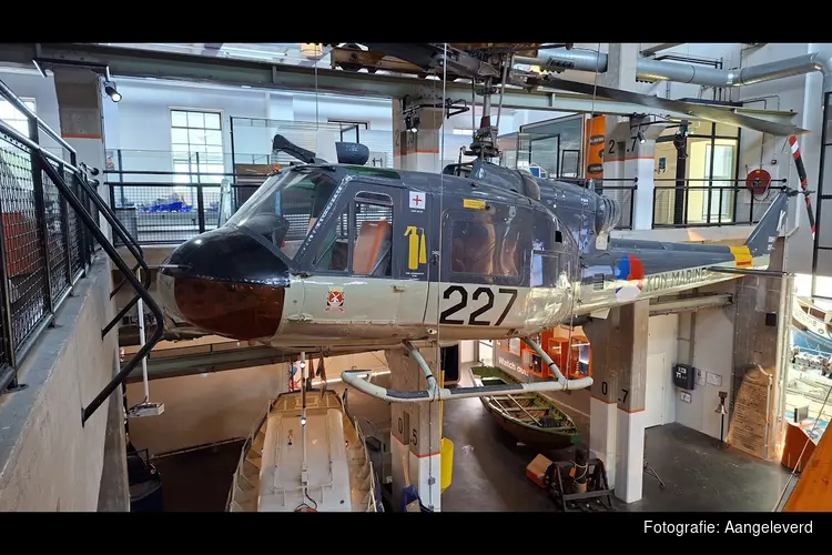 Nationaal Reddingmuseum verwelkomt historische marinehelikopter
