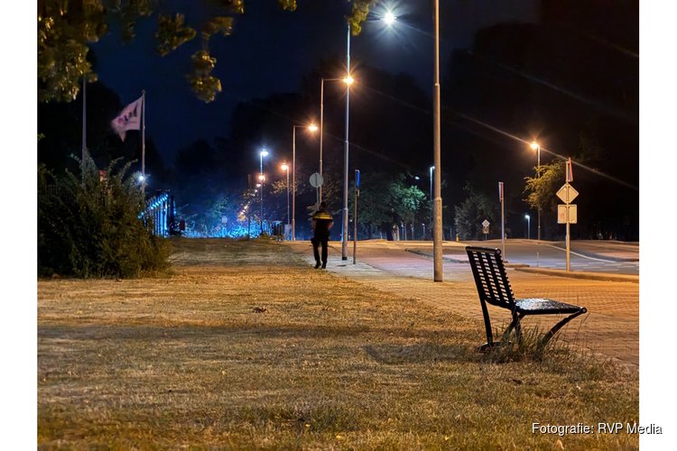 Verdachte situaties bij HVC in Den Helder: politie zet terrein af en treft luchtdrukwapen aan