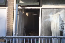Bewoner naar ziekenhuis na keukenbrand in appartement in Den Helder