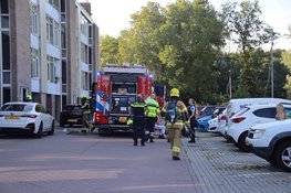 Bewoner naar ziekenhuis na keukenbrand in appartement in Den Helder