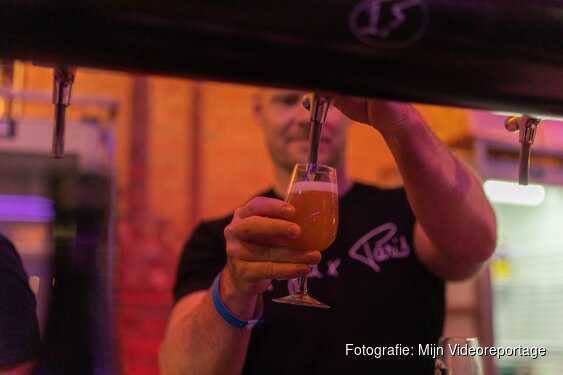 Van vrijdagmiddagborrel tot volle festivaldag: Helders Bier Festival komt eraan