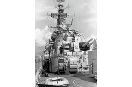 De Helderse Historische Vereniging presenteert de lezing  Kruiser Hr. Ms. De Ruyter 1953-1972