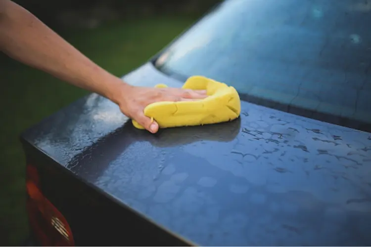 Auto wassen combineren met je dagelijkse rit: zo blijft je lak in goede staat
