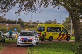 Persoon op fatbike gewond bij aanrijding met auto op Nieuweweg in Den Helder