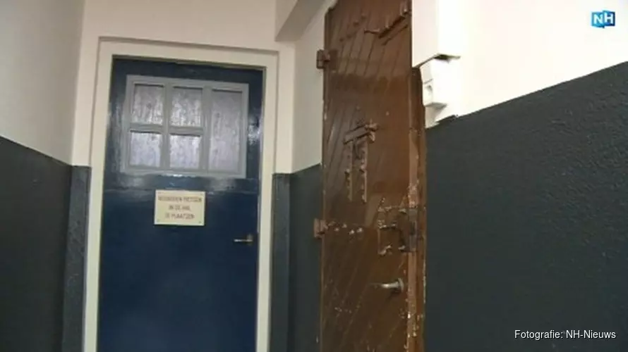 Huis met politiecel te koop: "Kan soms handig zijn met kleine kinderen"