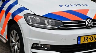 Auto-inbrekers op heterdaad betrapt, één man voortvluchtig
