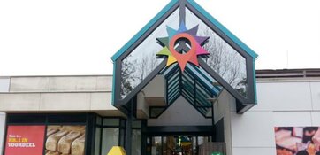 'Boze ontslagen medewerker' spuit met pepperspray in winkelcentrum Julianadorp