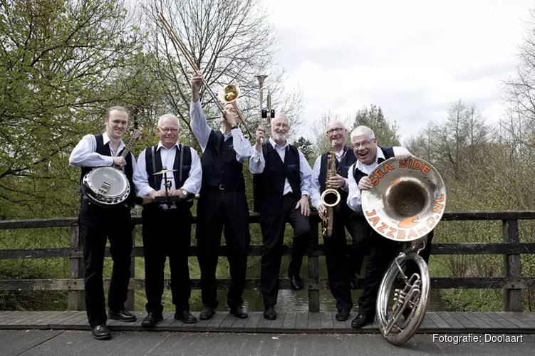 Sea Side Jazzband in de Keesschuur