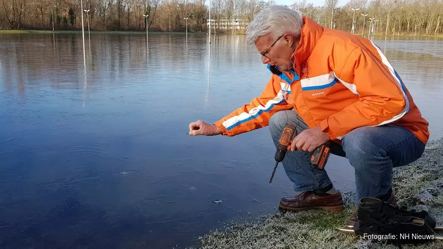 In Den Helder kunnen ze voorlopig alleen dromen van dik ijs: "Hopen dat het doorzet"